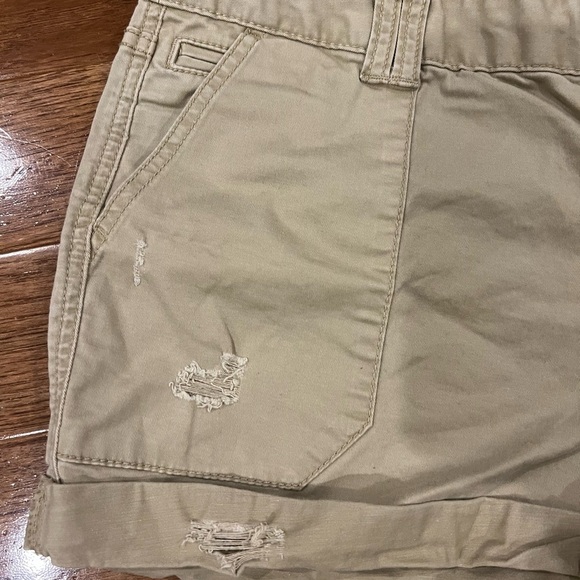 Mossimo Supply Co. Women's Mid Rise Khaki Tan Shorts Size 12 - Picture 2 of 6